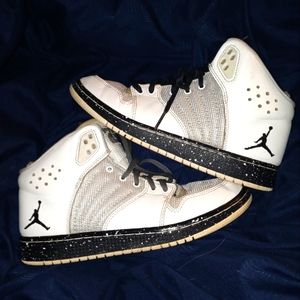 Nike Jordan 1 Flight 4 Premium 828237-100 Hi Top Shoes Youth Size 4